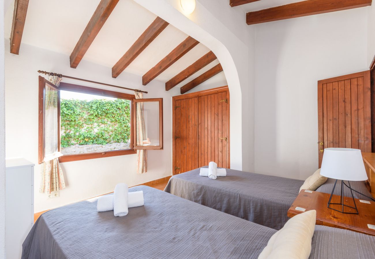 Villa in Calan Porter - FIFI Villa in Calan Porter - FIFI