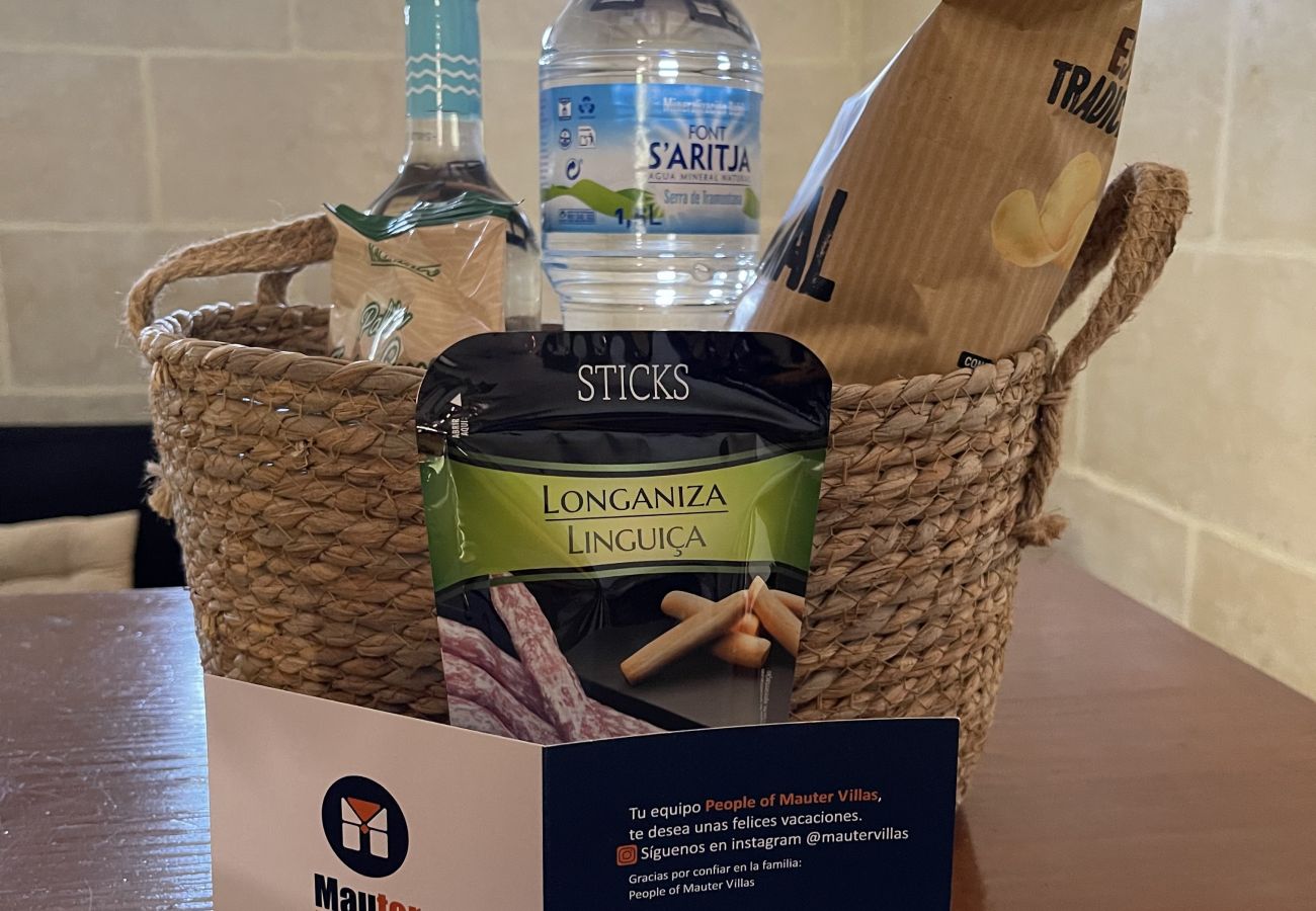 Villa in Calan Porter - FIFI Villa in Calan Porter - FIFI