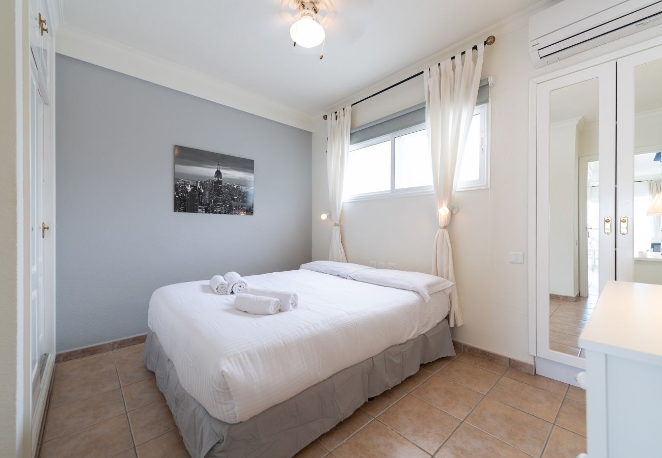 Ferienwohnung in San Bartolomé de Tirajana - Las Adelfas South Beach 5 by CanariasGetaway
