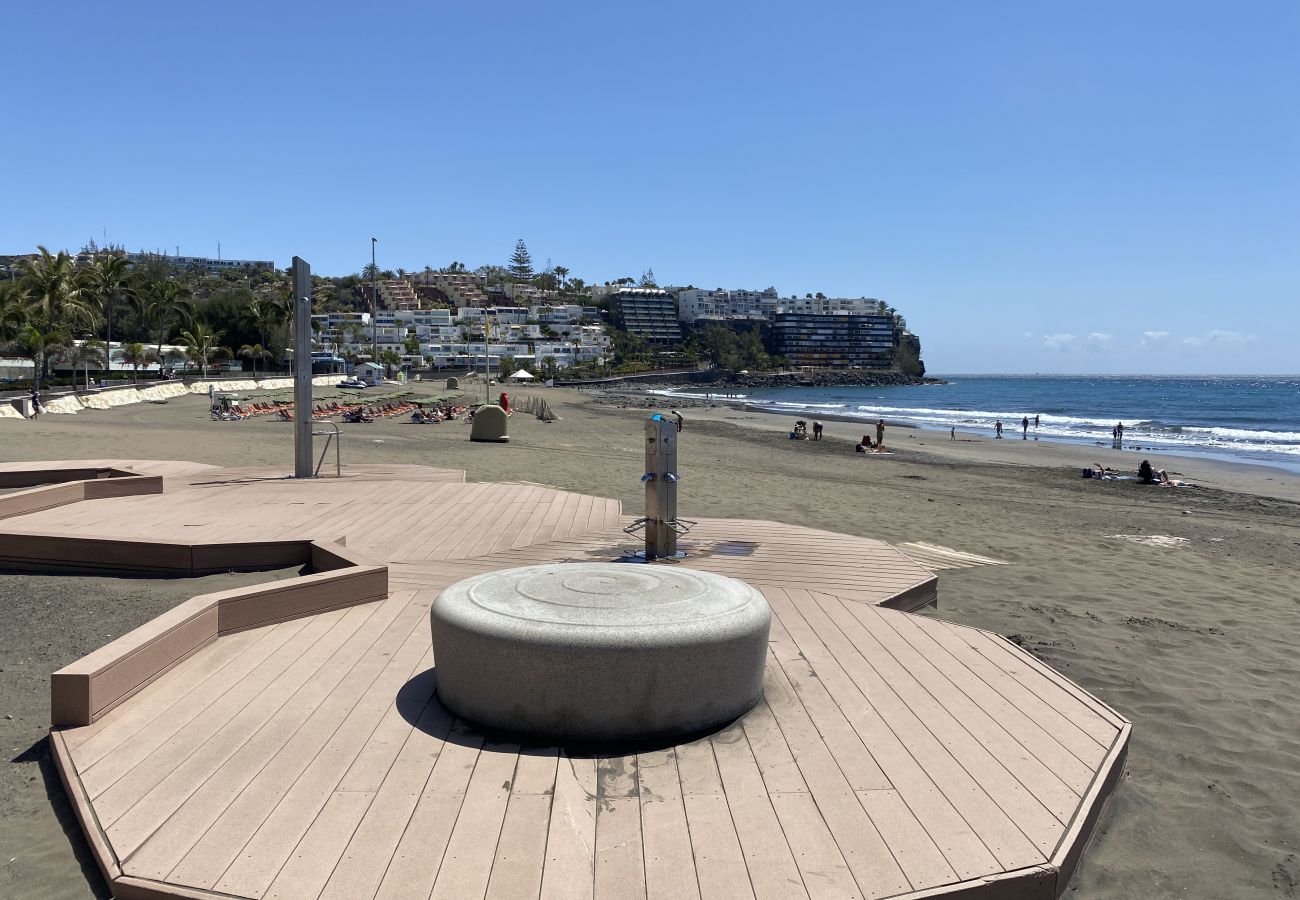 Ferienwohnung in San Bartolomé de Tirajana - Las Adelfas South Beach 2 by CanariasGetaway