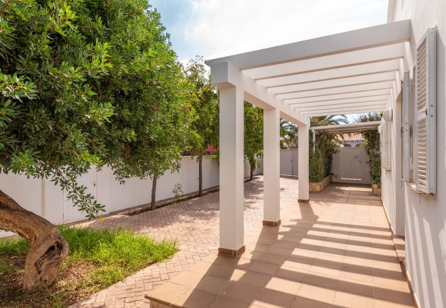 Villa in Cala´n Bosch - VILLA RAQUEL  Villa in Cala´n Bosch - VILLA RAQUEL