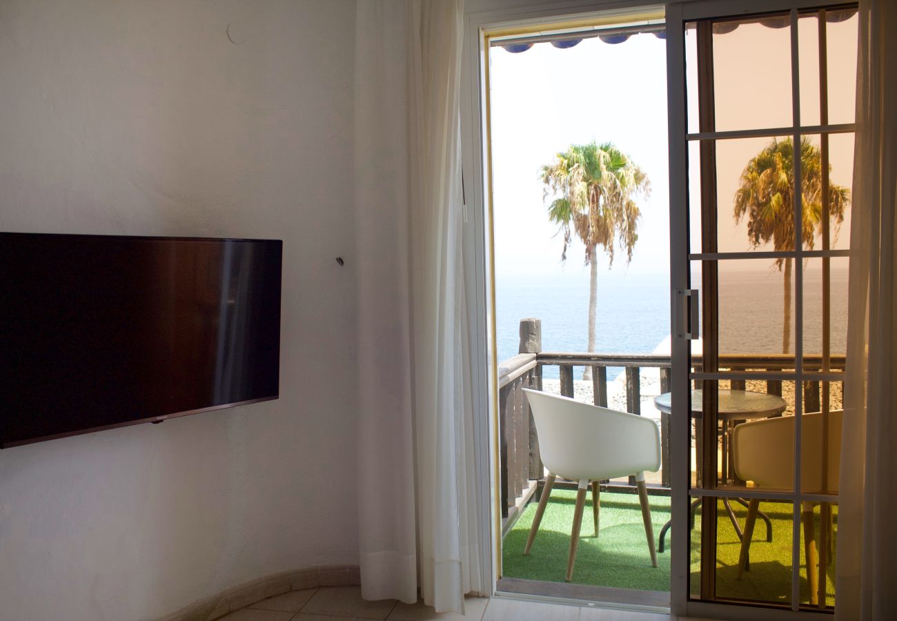 Ferienhaus in San Bartolomé de Tirajana - Altamar 52 with balcony&pool By CanariasGetaway 
