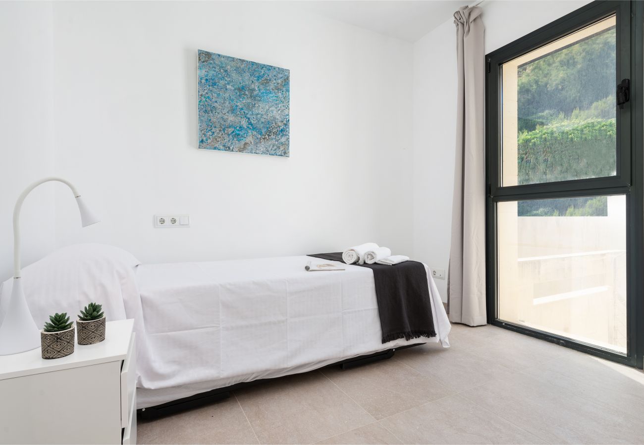 Ferienwohnung in Cala Sant Vicenç - Apartment Mirador Blue Attic L by BeBreeze