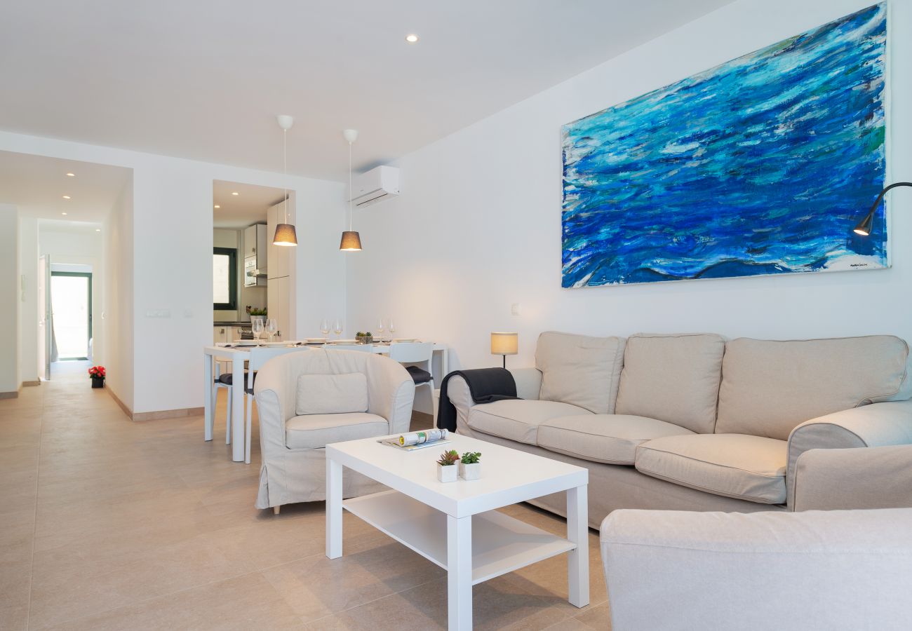 Ferienwohnung in Cala Sant Vicenç - Apartment Mirador Blue Garden F by BeBreeze