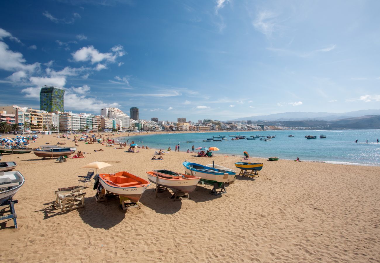 Ferienhaus in Las Palmas de Gran Canaria - Huge Balcony over Las Canteras By CanariasGetaway 