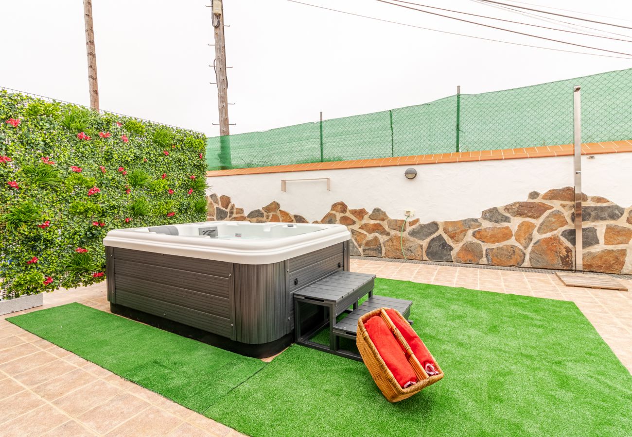 Ferienhaus in Moya - Mari House With Jacuzzi and BBQ by CanariasGetaway Ferienhaus in Moya - Mari House With Jacuzzi and BBQ by CanariasGetaway