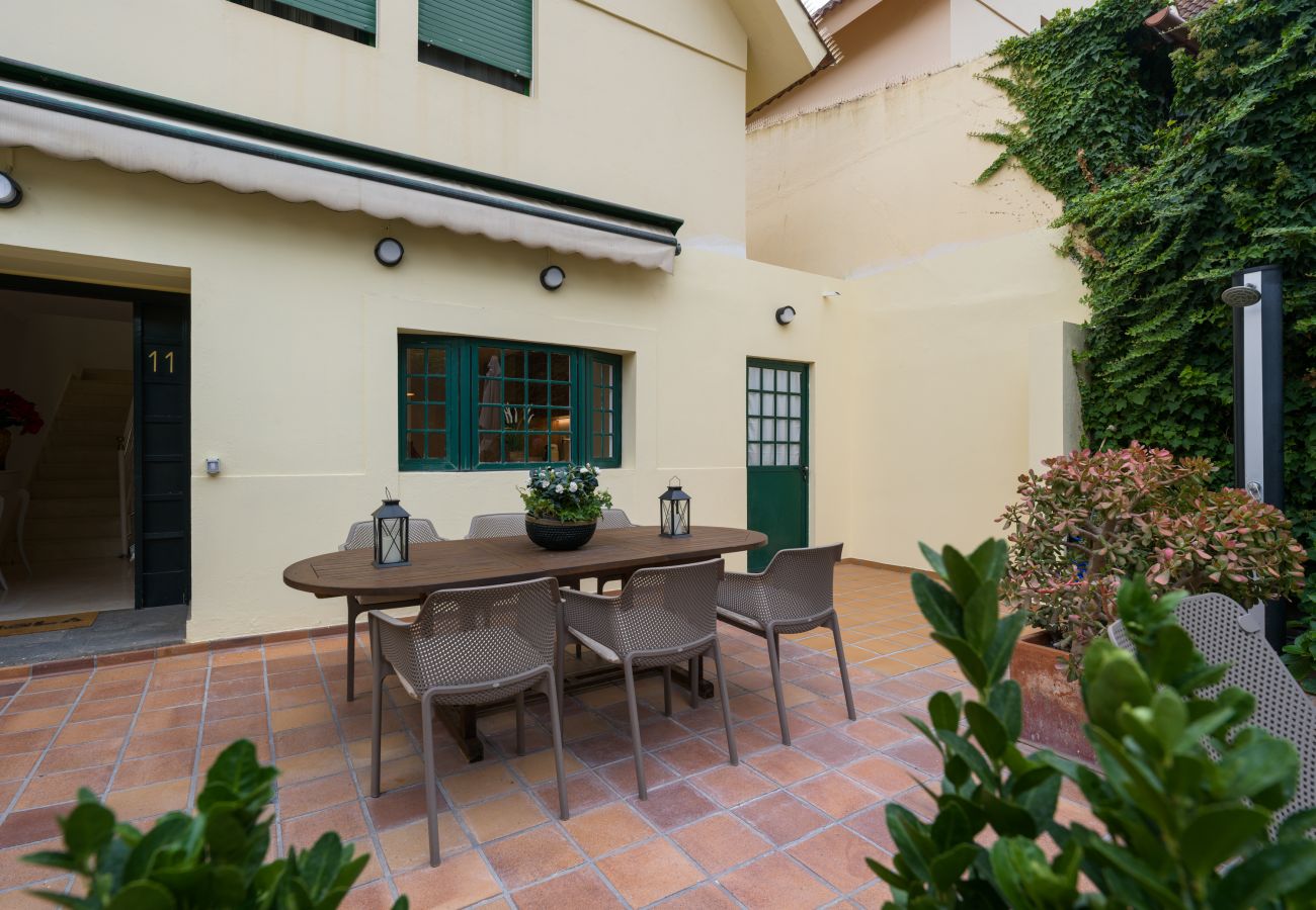 Ferienhaus in Santa Brígida - House with cozy garden BBQ 