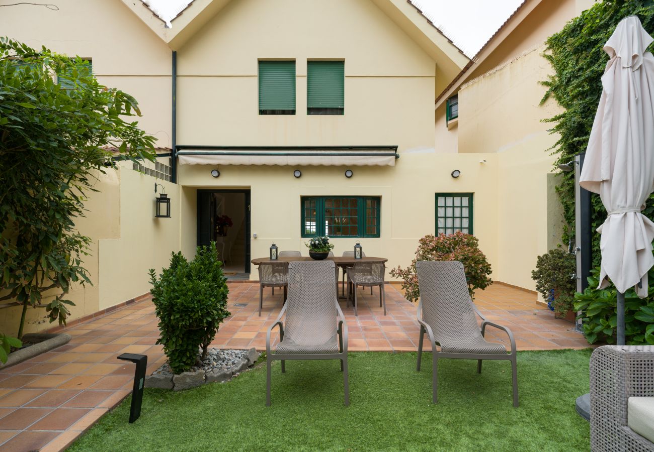 Ferienhaus in Santa Brígida - House with cozy garden BBQ 