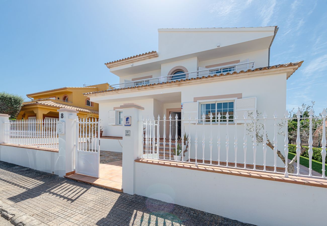 Villa in Alcudia - Villa Joana Barcares by BeBreeze