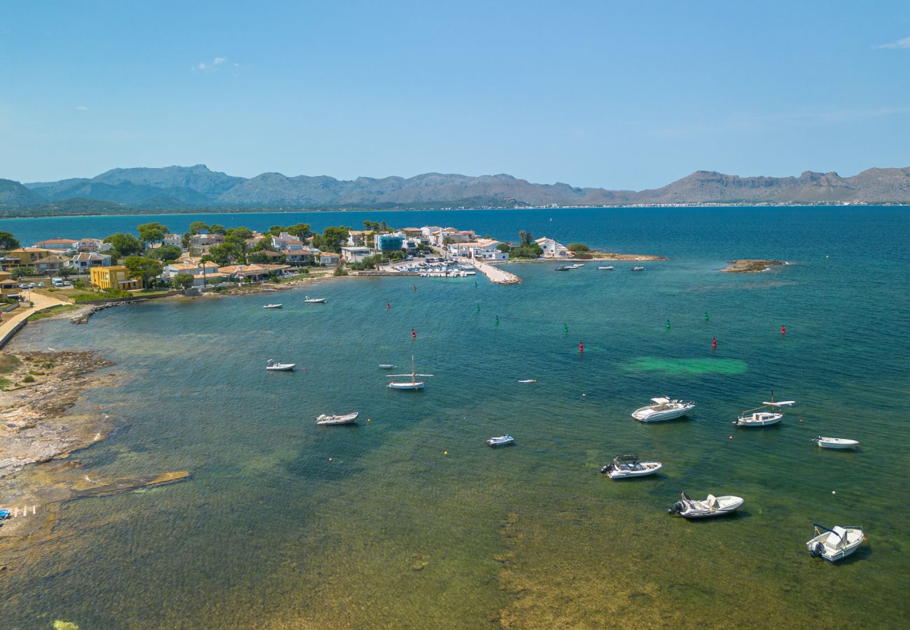 Villa in Alcudia - Villa Jazmin for 8 at the beach
