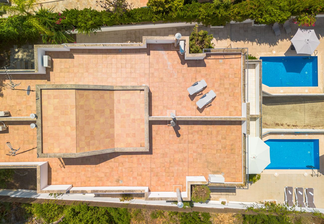 Villa in Alcudia - Villa Jazmin for 8 at the beach