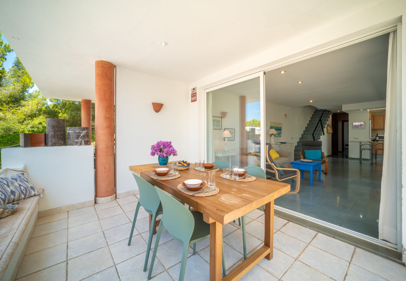 Villa in Alcudia - Villa Jazmin for 8 at the beach