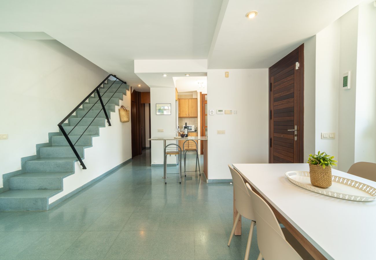 Villa in Alcudia - Villa Jazmin for 8 at the beach