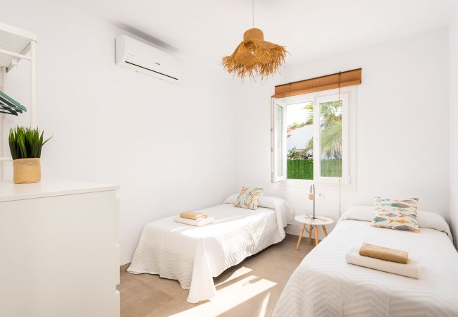 Villa in Cala´n Bosch - Rocas Villa in Cala´n Bosch - Rocas