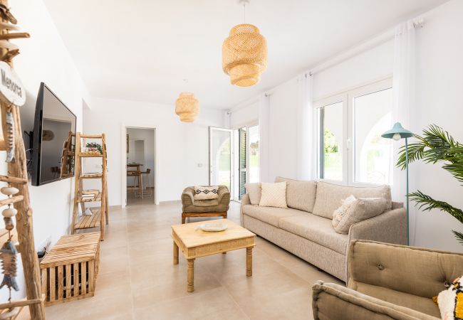 Villa in Cala´n Bosch - Rocas Villa in Cala´n Bosch - Rocas