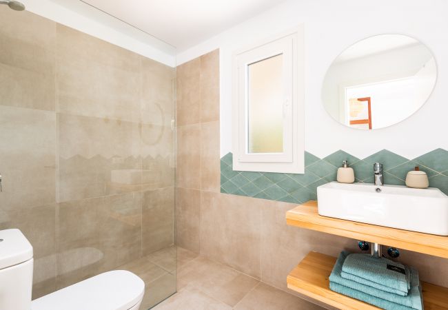 Villa in Cala´n Bosch - Rocas Villa in Cala´n Bosch - Rocas