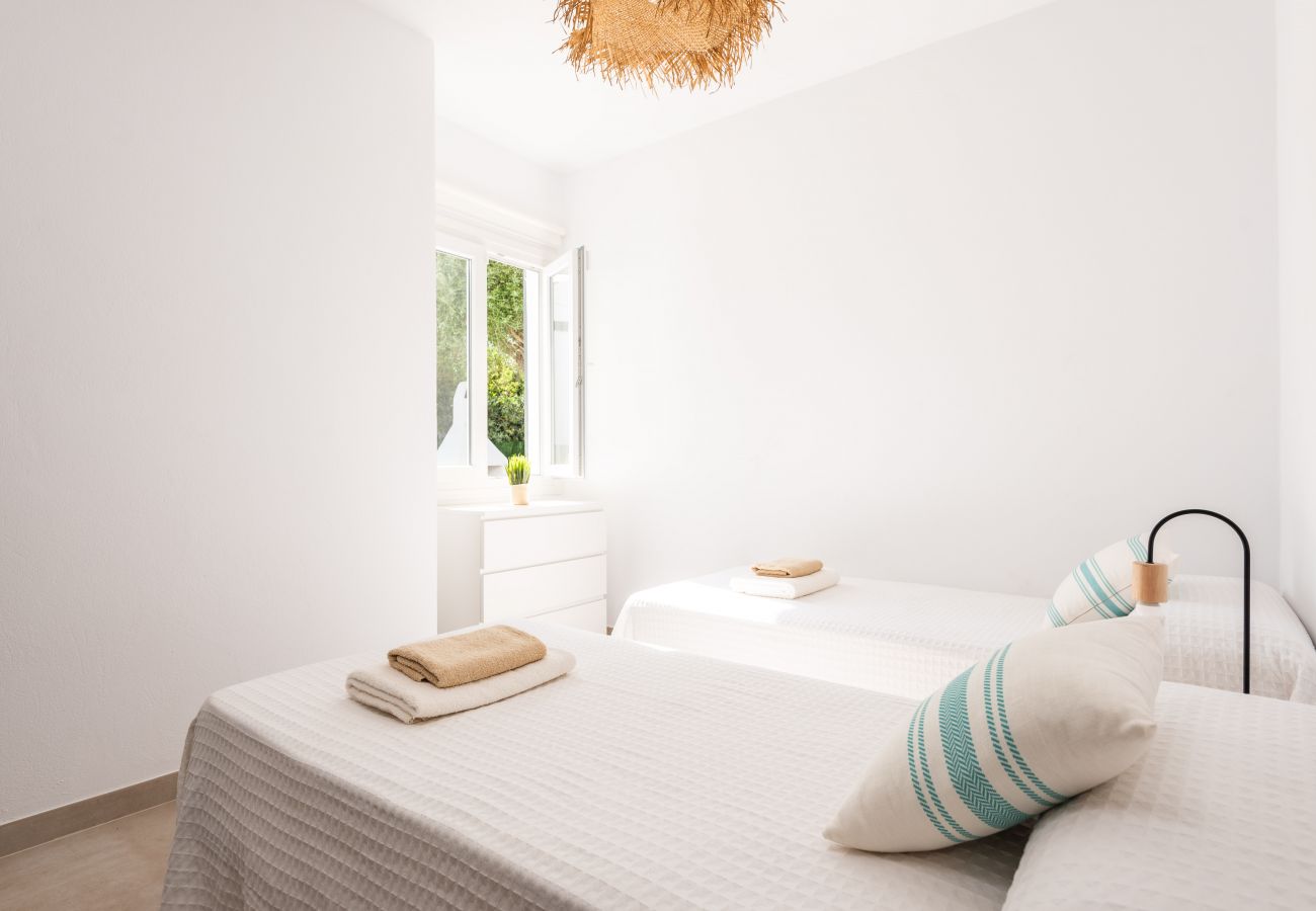 Villa in Cala´n Bosch - Rocas Villa in Cala´n Bosch - Rocas