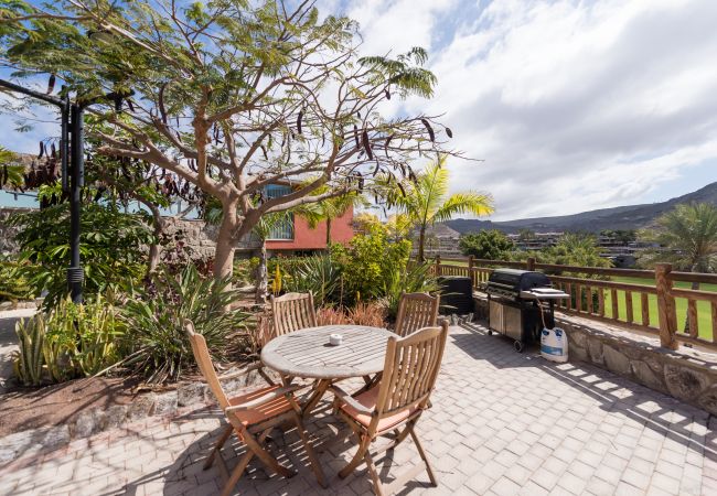 Ferienhaus in Mogán - Incredible 5 suite bedrooms Villa with private pool and views of the golf course and the sea Ferienhaus in Mogán - Incredible 5 suite bedrooms Villa with private pool and views of the golf course and the sea