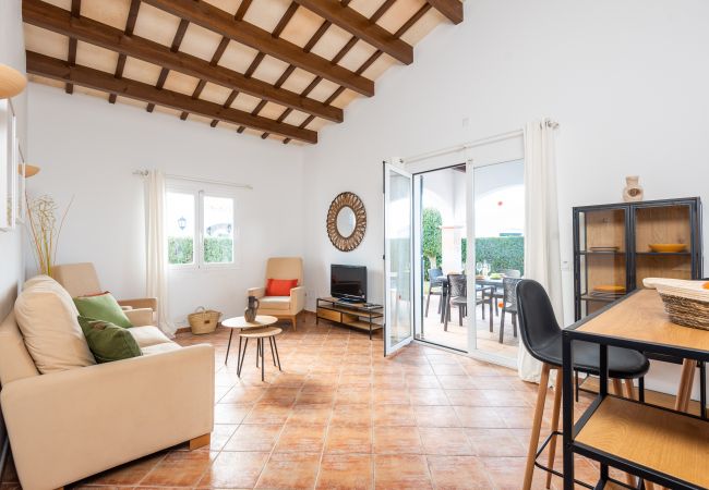Villa in Cap d´Artruix - Fucsia Villa Menorca Villa in Cap d´Artruix - Fucsia Villa Menorca