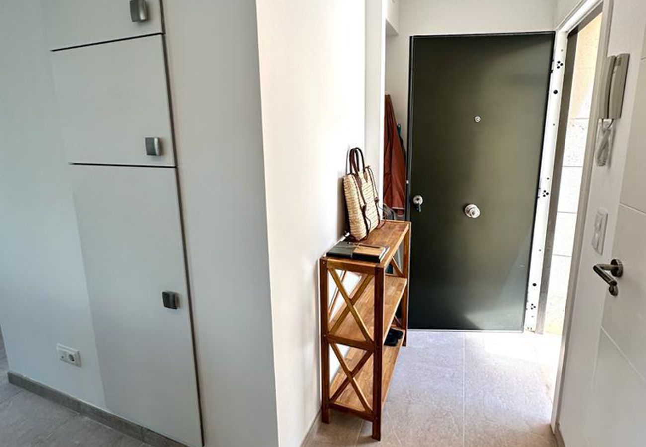 Ferienwohnung in Cala Sant Vicenç - Apartment Mirador Blue LL by BeBreeze