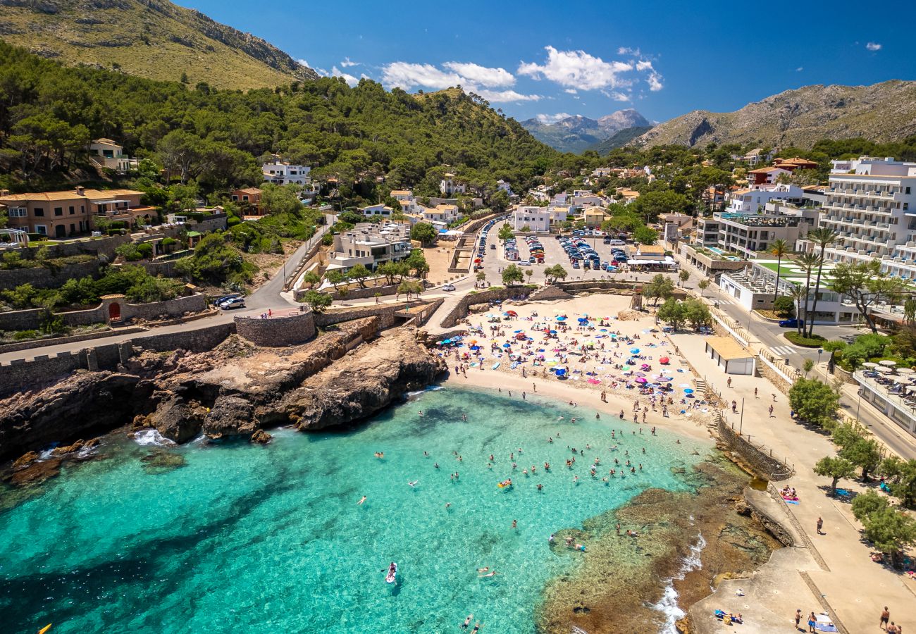 Ferienwohnung in Cala Sant Vicenç - Apartment Mirador Blue K by BeBreeze
