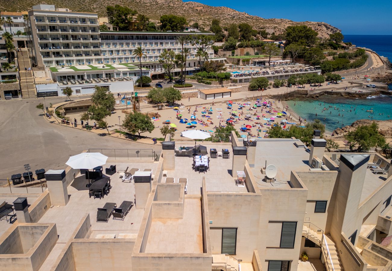 Ferienwohnung in Cala Sant Vicenç - Apartment Mirador Blue K by BeBreeze