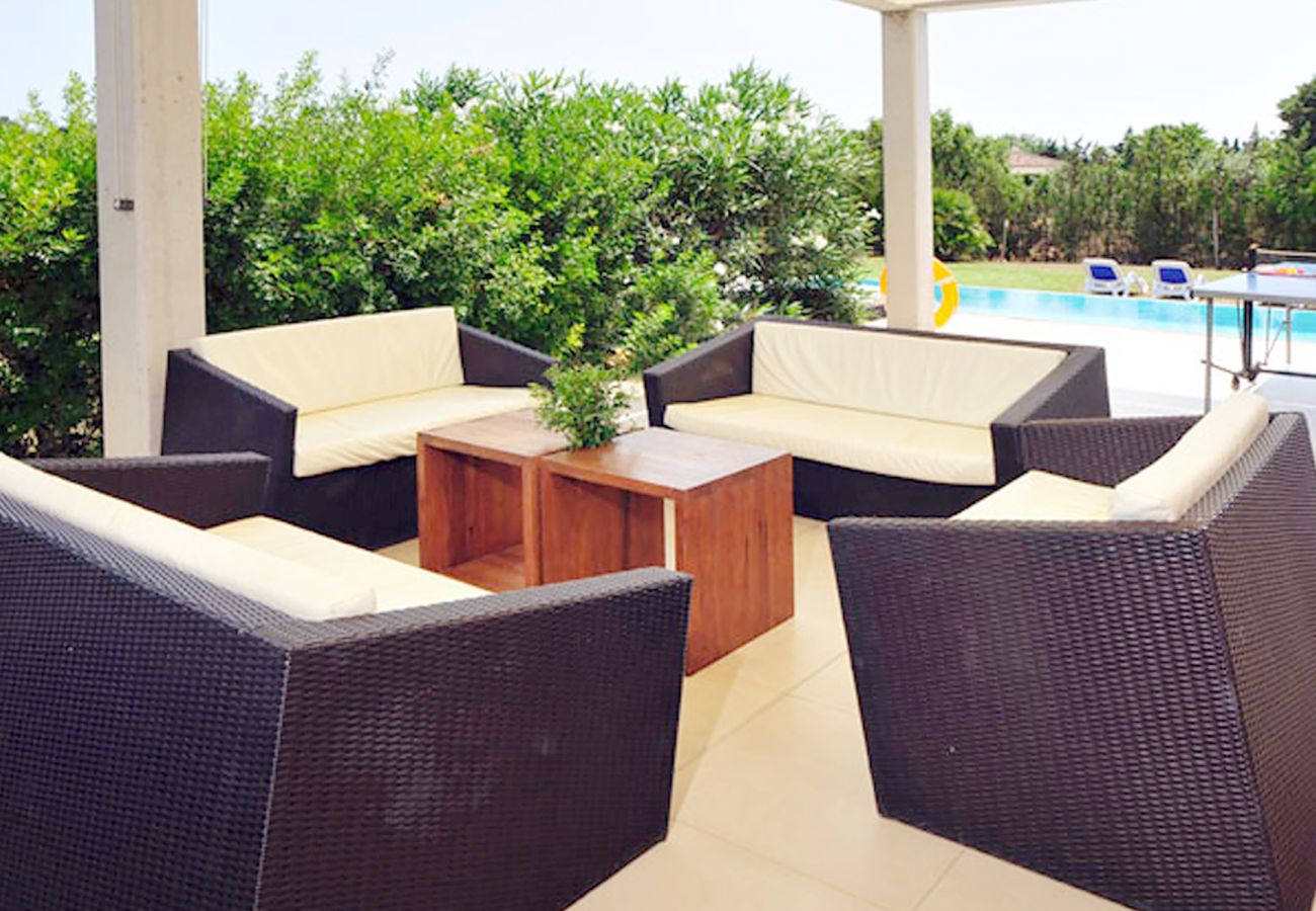 Villa in Alcudia - Villa Barcares Gran für 16 by BeBreeze