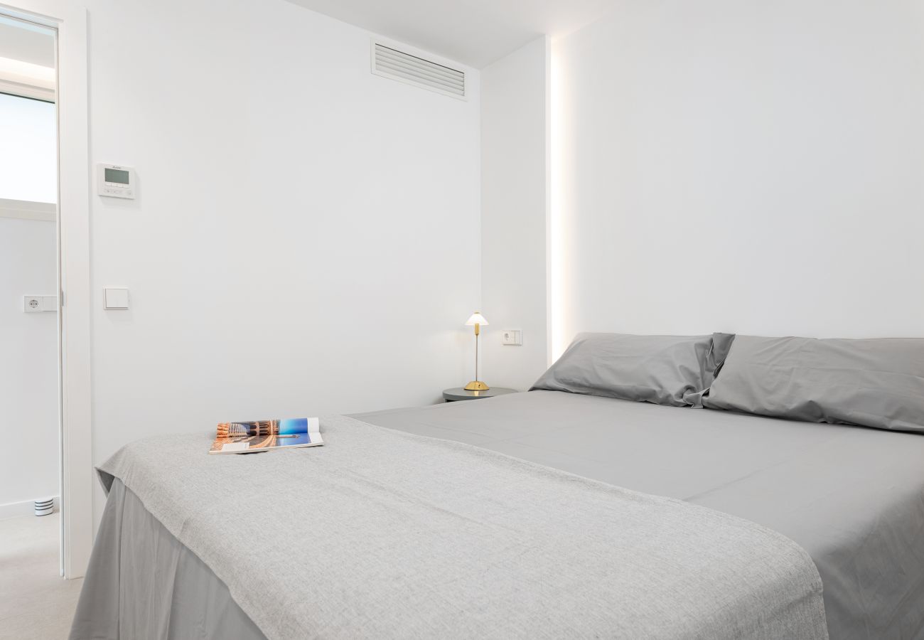 Ferienwohnung in Alcudia - Apartment Oiza Garden NEW at the beach (Bahía Blanca) by BeBreeze