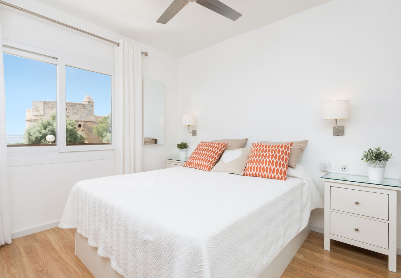 Апартаменты на Алькудия / Alcudia - Alcanada Torre Mayor with Sea Views - Long Stay 