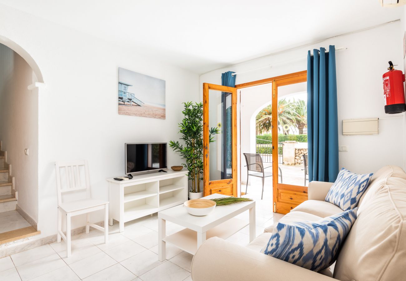 Apartment in Cala Blanca - Duplex apartment with all new furniture! Apartment in Cala Blanca - Duplex apartment with all new furniture!