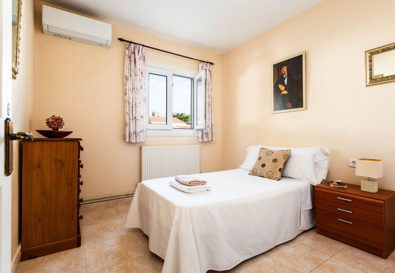 Villa in Calan Porter - Fantastic Holiday Villla with private pool
