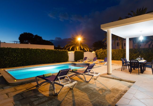 Villa in Cala Blanca - Perfect 4 bedroooms Villa in Cala Blanca  Villa in Cala Blanca - Perfect 4 bedroooms Villa in Cala Blanca