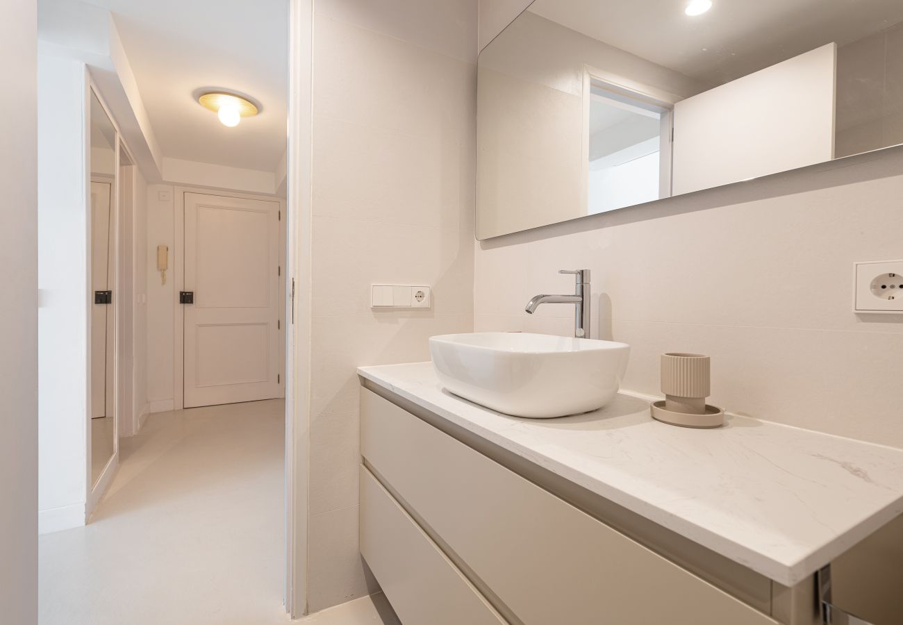 Apartment in Port d´Alcudia - Blue View, New designer apartment in front of Alcudia Beach, WIFI, AA, Netflix, ... by BeBreeze