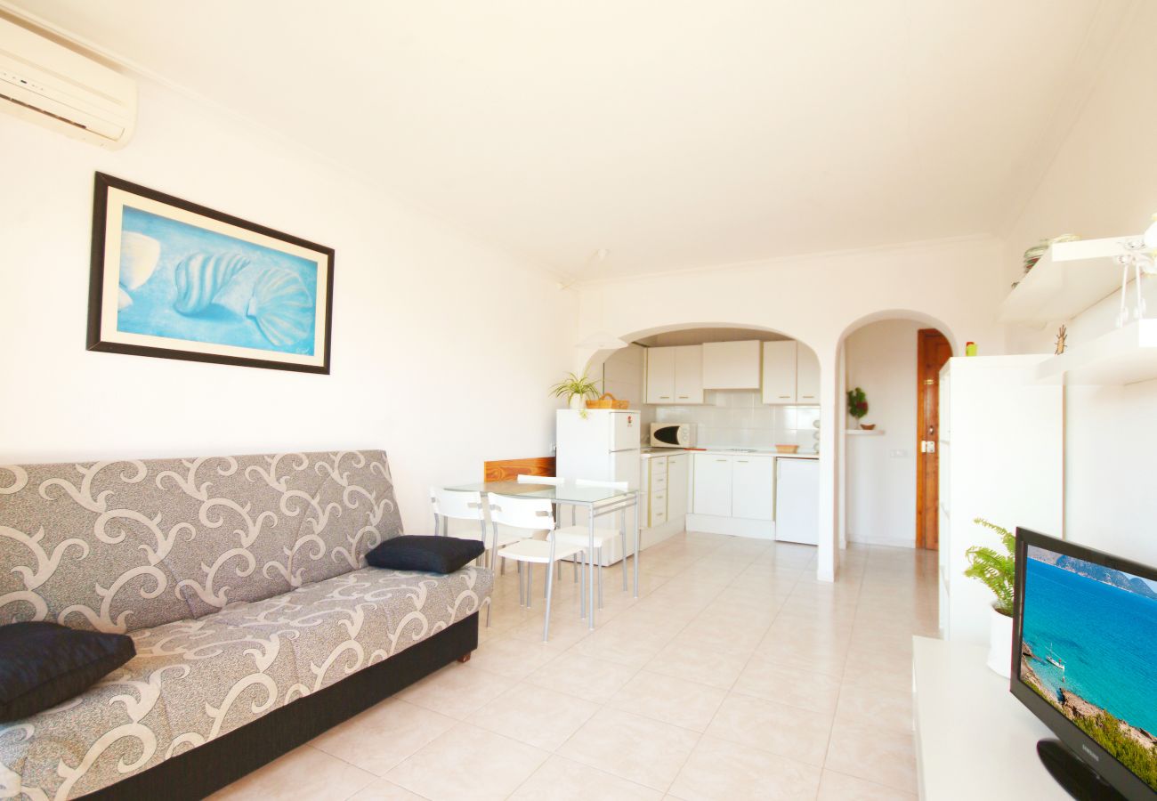 Apartment in Alcudia - Apartment Arcoiris with sea views by BeBreeze