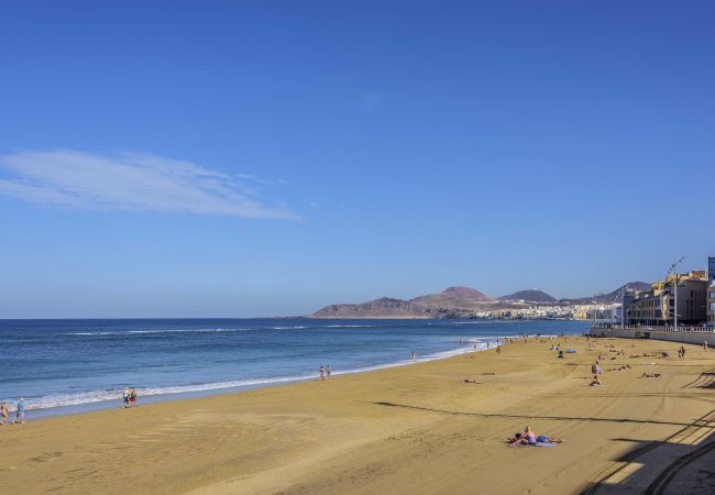 House in Las Palmas de Gran Canaria - Lovely balcony sea views By CanariasGetaway  House in Las Palmas de Gran Canaria - Lovely balcony sea views By CanariasGetaway