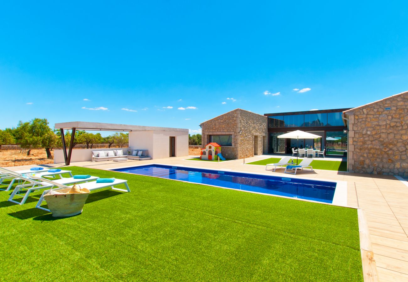 Villa in Binissalem - Villa Es Velar de Binissalem by BeBreeze