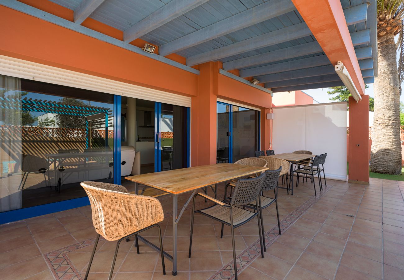 Villa in Corralejo - Long Beach with pool By CanariasGetaway 