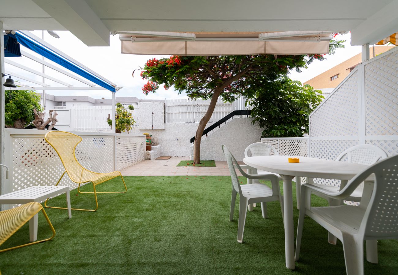 Apartment in San Bartolomé de Tirajana - Las Adelfas South Beach 2 by CanariasGetaway