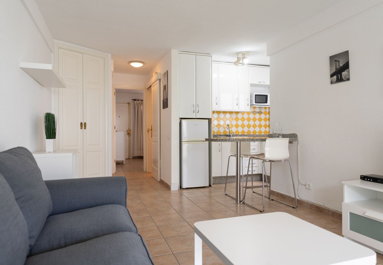 Apartment in San Bartolomé de Tirajana - Las Adelfas South Beach 2 by CanariasGetaway