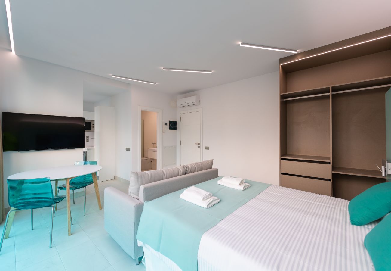 Apartment in Las Palmas de Gran Canaria - Edison Building 302 By CanariasGetaway Apartment in Las Palmas de Gran Canaria - Edison Building 302 By CanariasGetaway