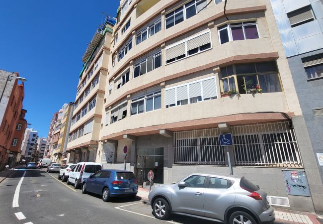House in Las Palmas de Gran Canaria - Next to the beach - 5 beds By CanariasGetaway  House in Las Palmas de Gran Canaria - Next to the beach - 5 beds By CanariasGetaway