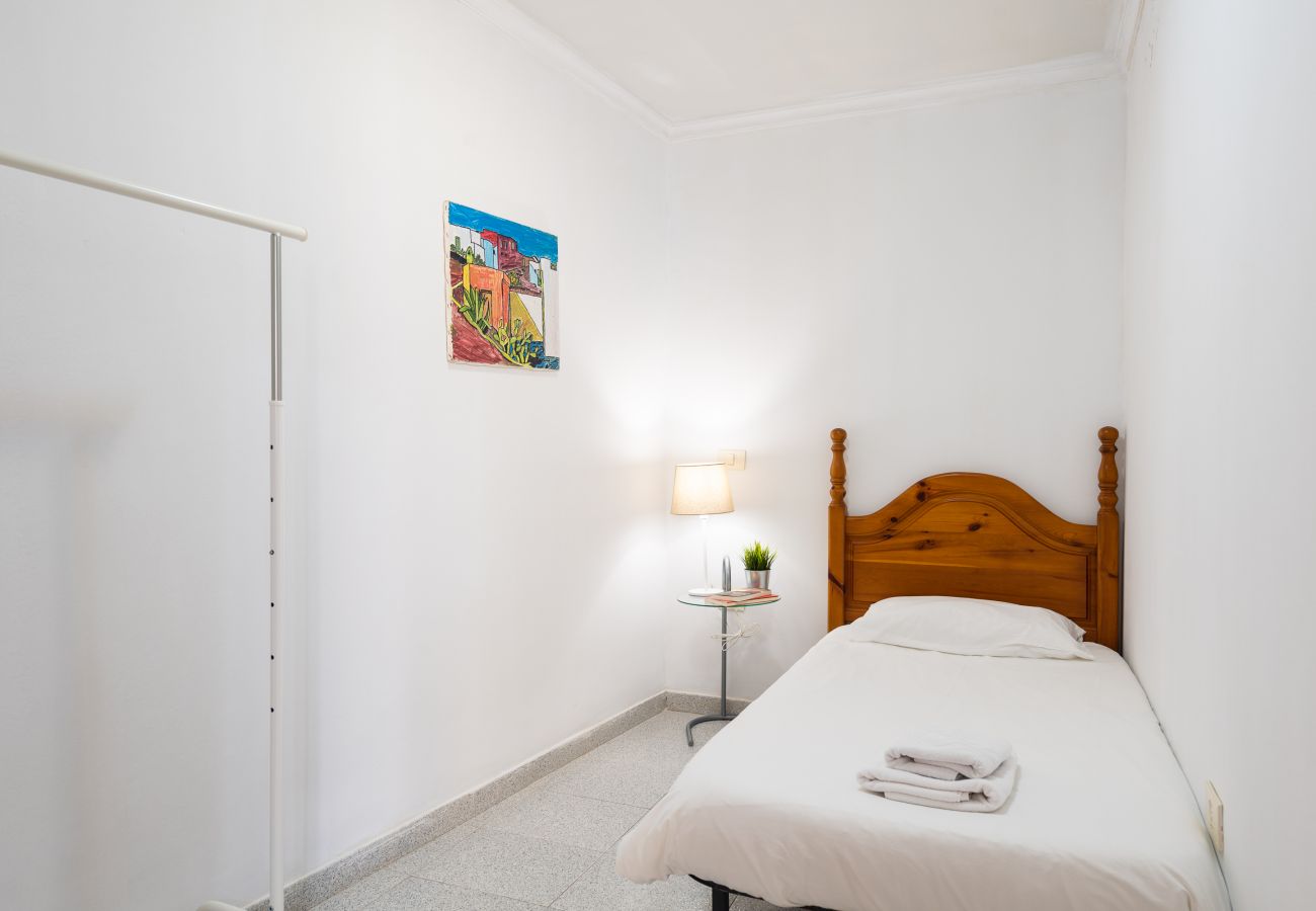 House in Las Palmas de Gran Canaria - Next to the beach - 5 beds By CanariasGetaway  House in Las Palmas de Gran Canaria - Next to the beach - 5 beds By CanariasGetaway
