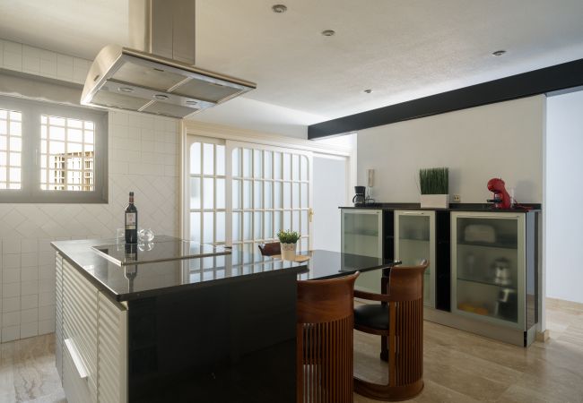 House in Las Palmas de Gran Canaria - Awesome beachfront terrace By CanariasGetaway  House in Las Palmas de Gran Canaria - Awesome beachfront terrace By CanariasGetaway