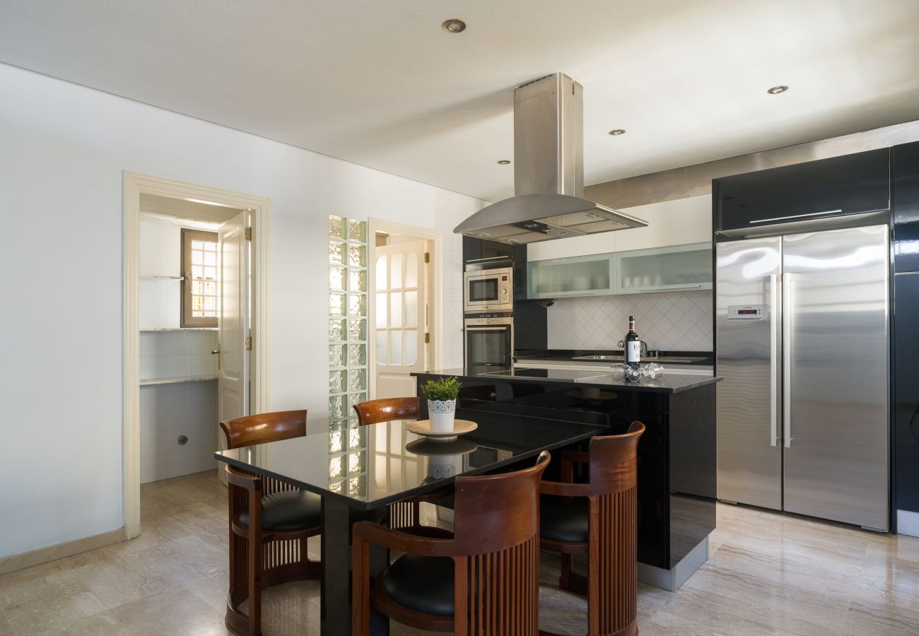 House in Las Palmas de Gran Canaria - Awesome beachfront terrace By CanariasGetaway  House in Las Palmas de Gran Canaria - Awesome beachfront terrace By CanariasGetaway