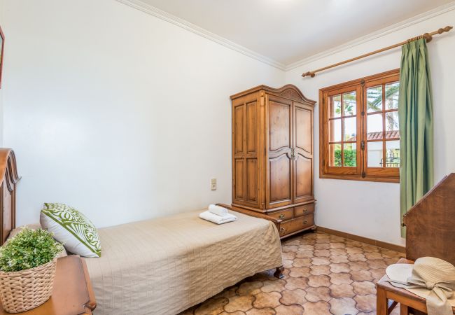 Villa in Cala Blanca - JALIMA Villa in Cala Blanca - JALIMA