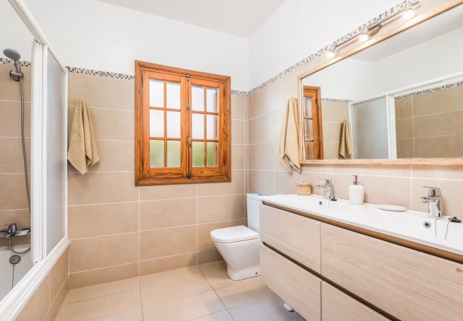 Villa in Cala Blanca - JALIMA Villa in Cala Blanca - JALIMA