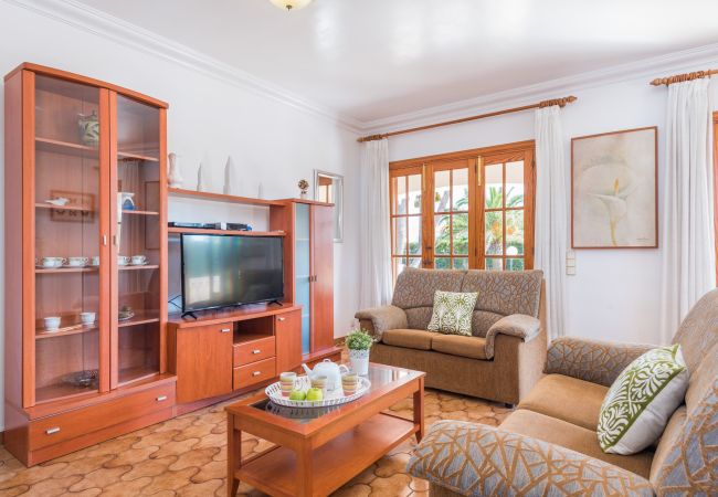 Villa in Cala Blanca - JALIMA Villa in Cala Blanca - JALIMA