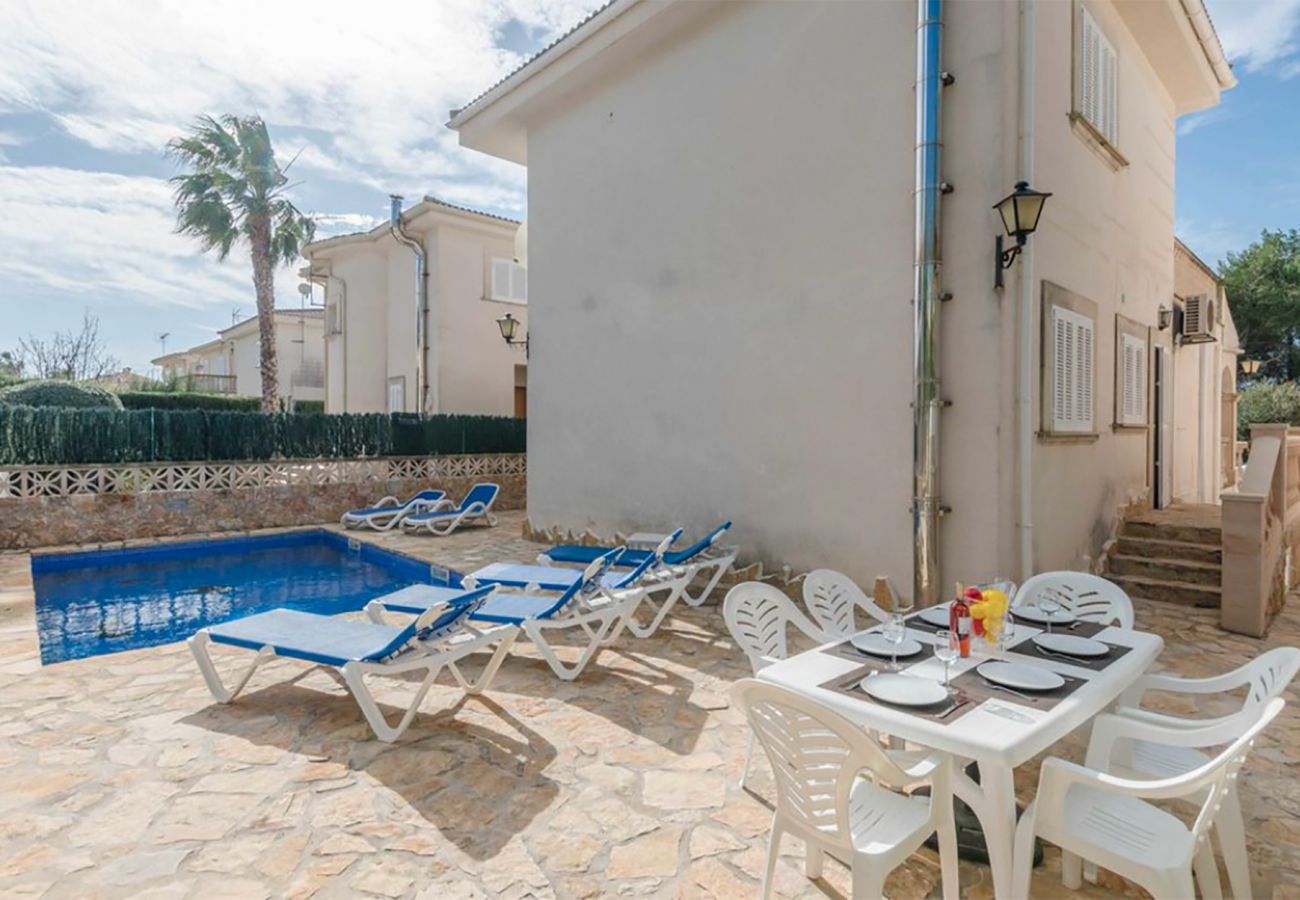 Villa in Muro - Villa Benestar at Platja de Muro by BeBreeze