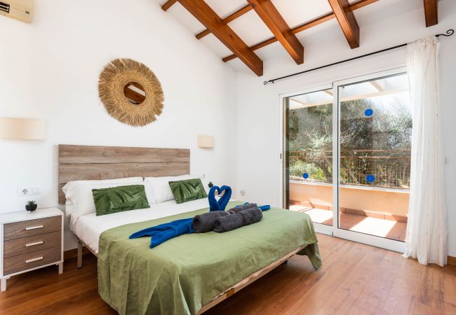 Villa in Ciutadella de Menorca - Villa Flomertor 2  Villa in Ciutadella de Menorca - Villa Flomertor 2
