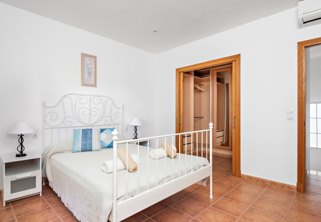 Villa in Ciutadella de Menorca - Menorca BAY 4 Villa in Ciutadella de Menorca - Menorca BAY 4